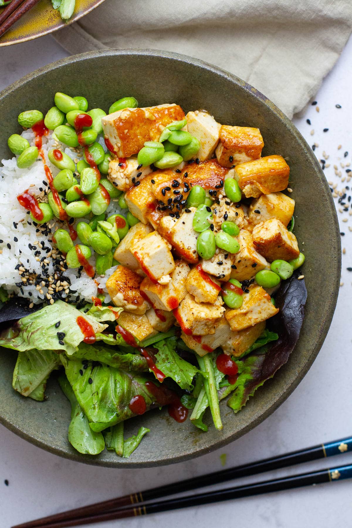 spicy sriracha tofu bowl recipe
