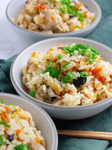 Rice cooker chicken rice in a rice bowl.