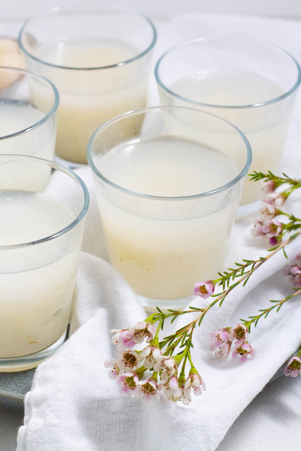 Lychee coconut jelly in glas cups.