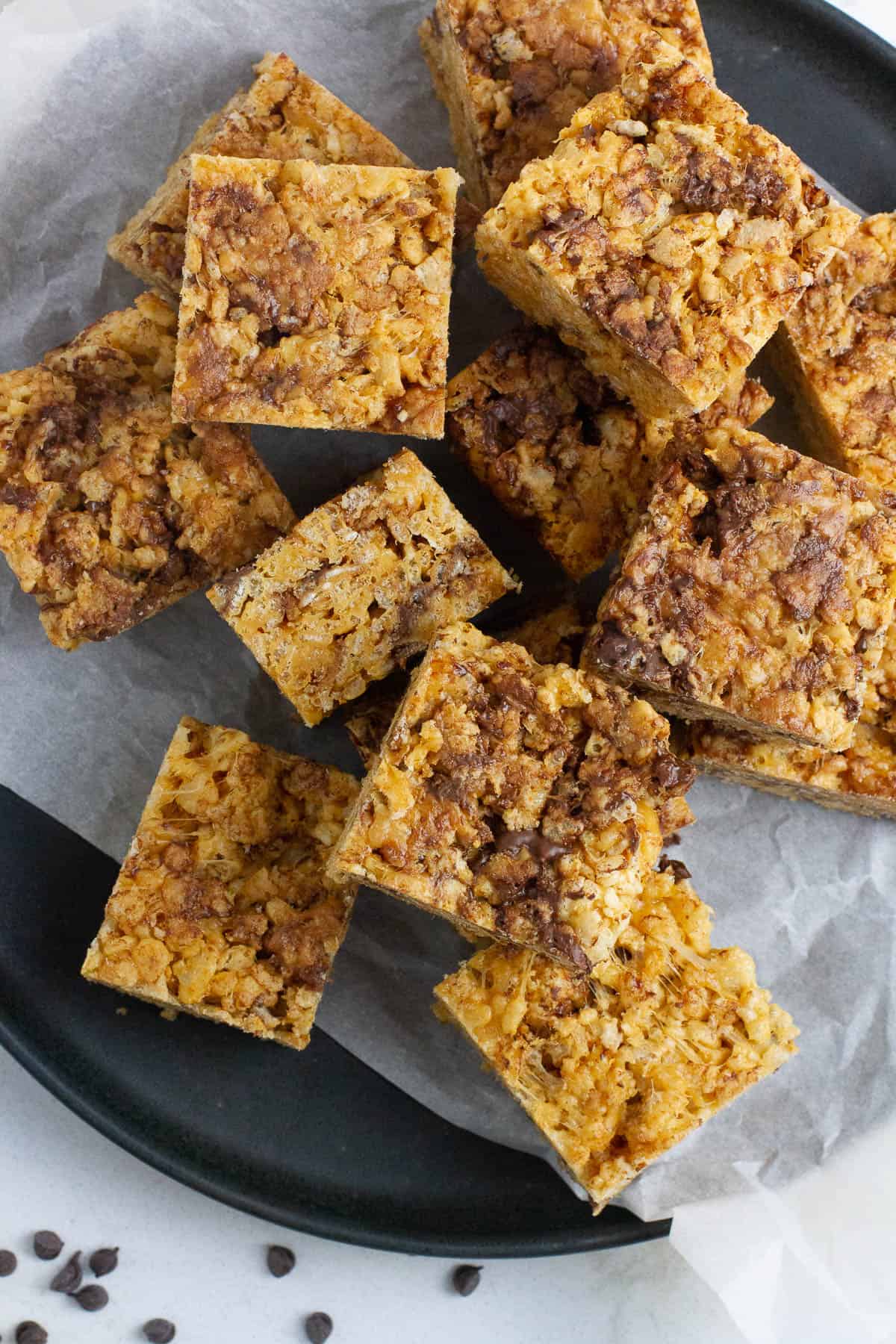 Top view of chocolate peanut butter rice krispie treats.