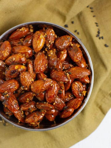 Top view of tamari almonds.